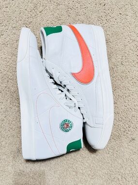 Brand New, Never Worn 

Stranger Things x Nike Blazer Mid
'Hawkins High'